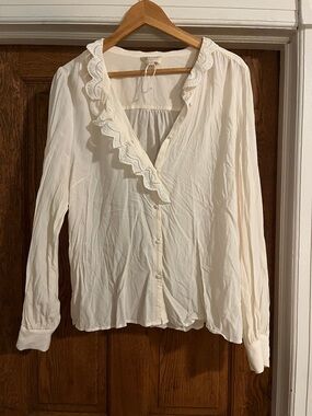 Sezane Chlo Shirt Ecru. - Size 46